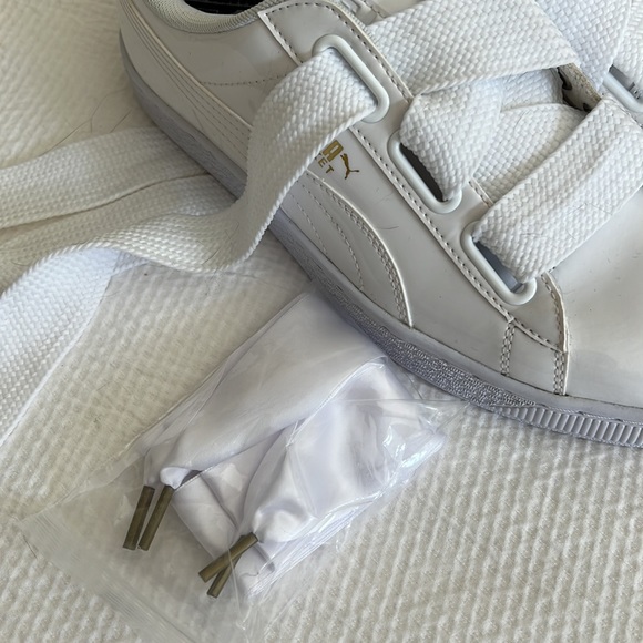 Puma Sneakers - Picture 3 of 5